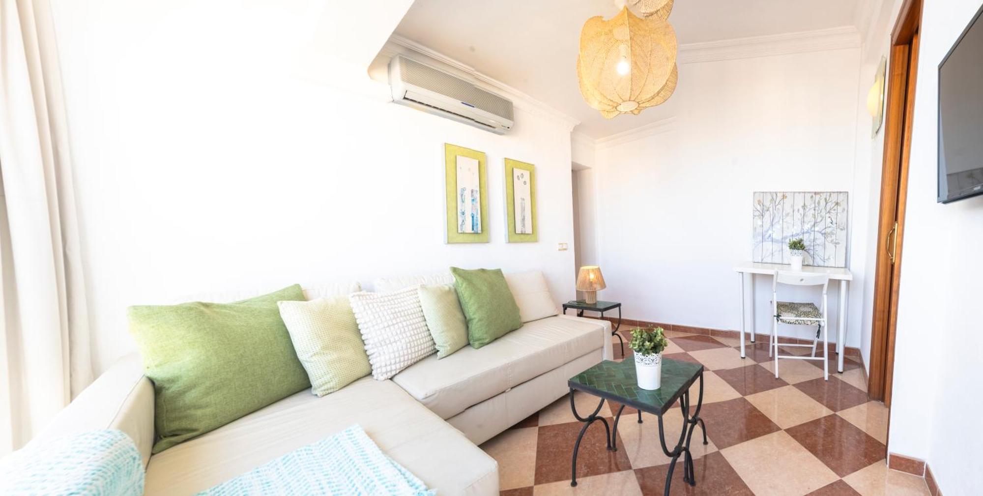 Malaga Center Flat Hospitality Apartment Bagian luar foto